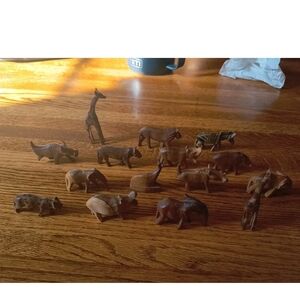 Handcrafted Brown Wood Animal Sculpture Set - Decorative Home Art